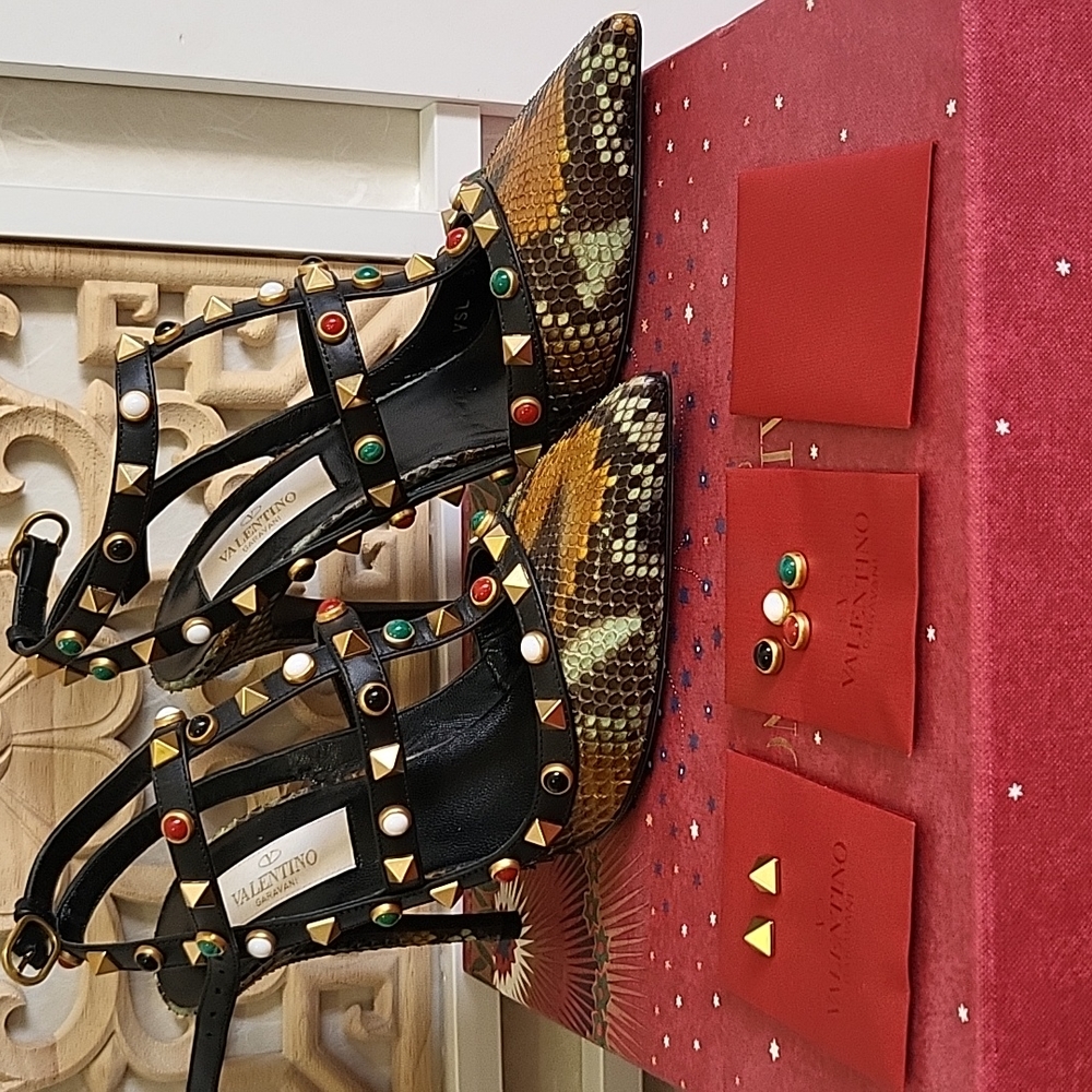 VALENTINO Rockstud Caged Pumps